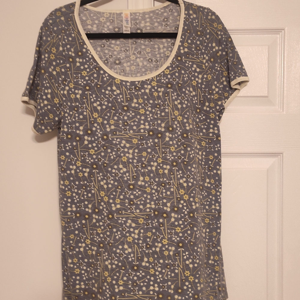 LuLaRoe Gray and Yellow Flower Patterned Short Sleeve Top Size Large